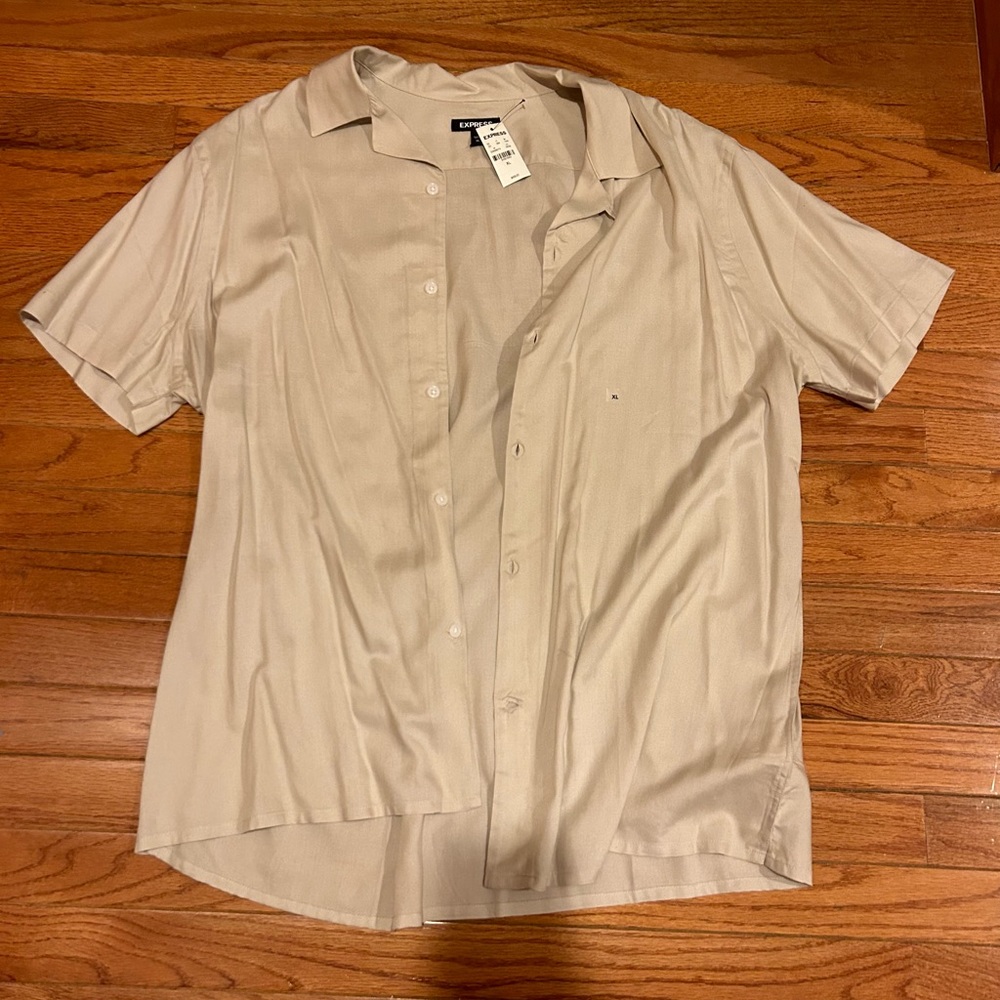 Express button down shirt sz XL